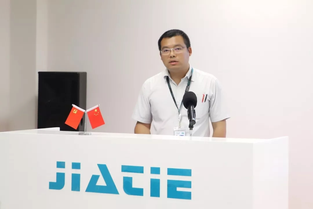 7.webp.jpg 7.webp.jpg